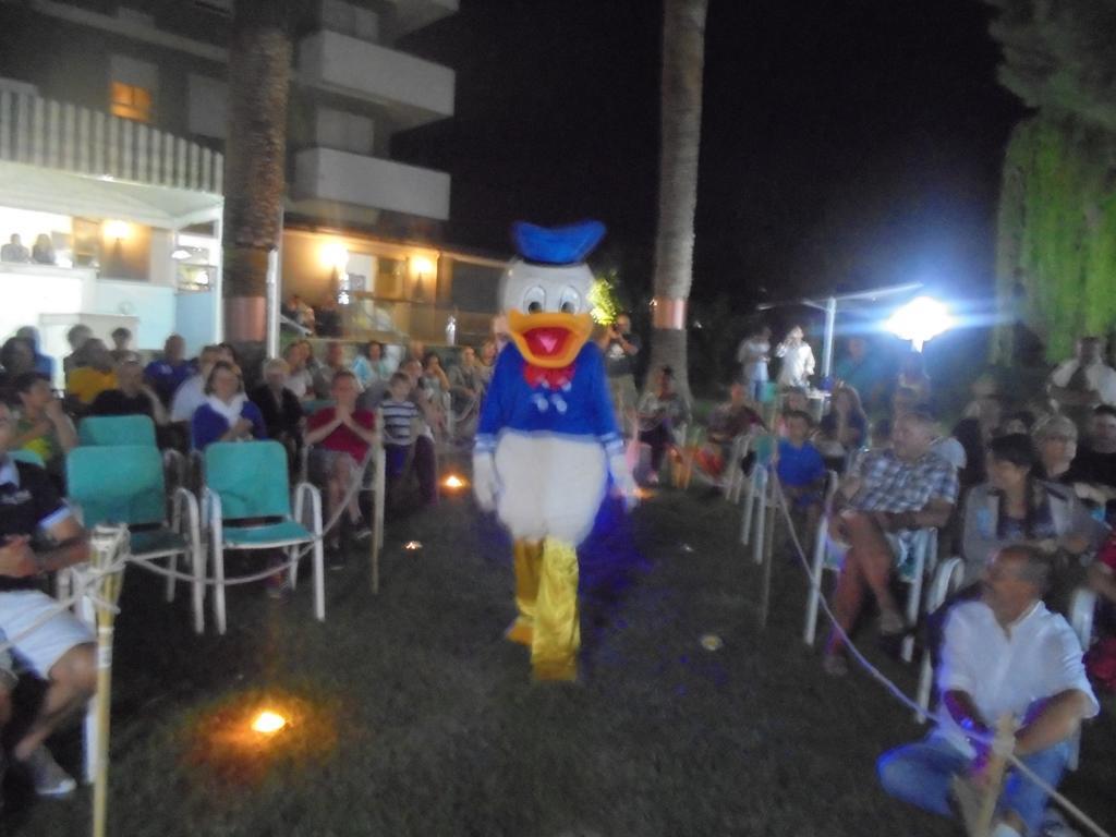 Hotel Smeraldo Giulianova Eksteriør billede