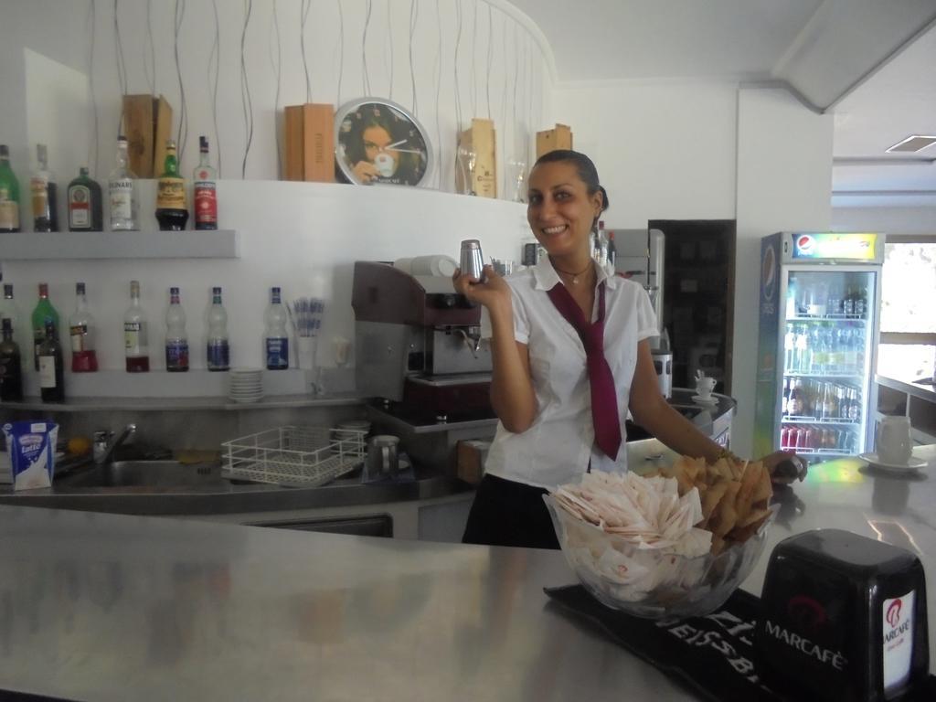 Hotel Smeraldo Giulianova Eksteriør billede