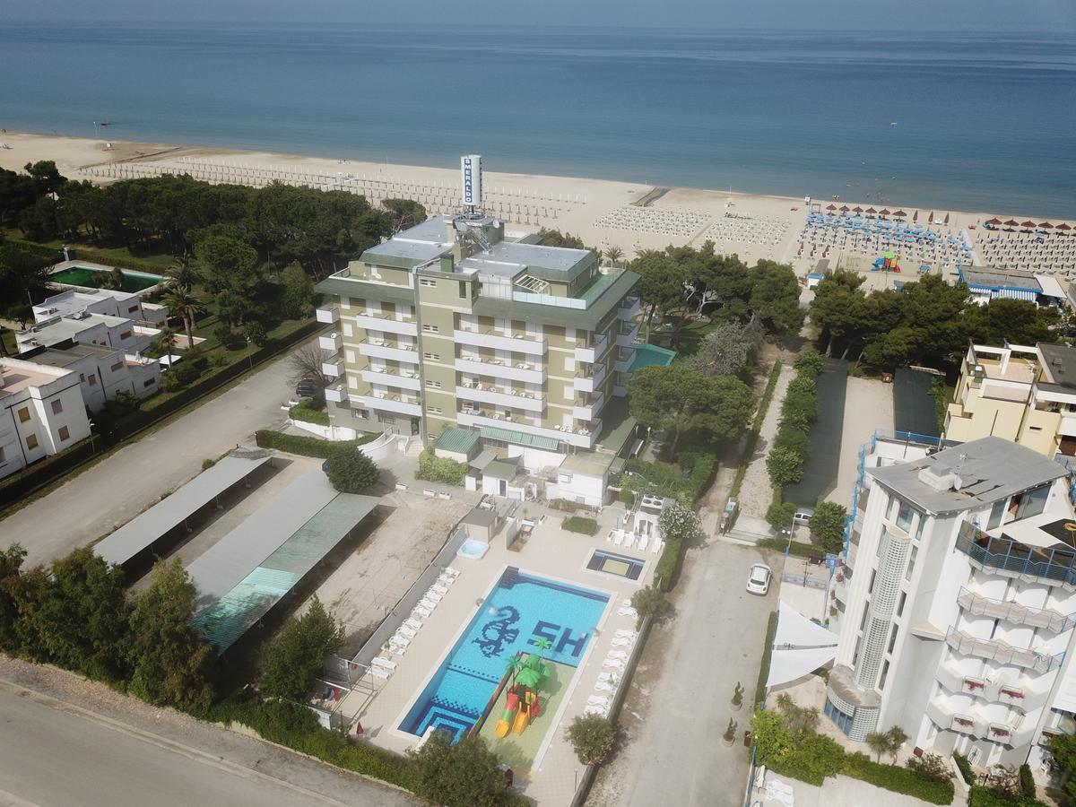 Hotel Smeraldo Giulianova Eksteriør billede